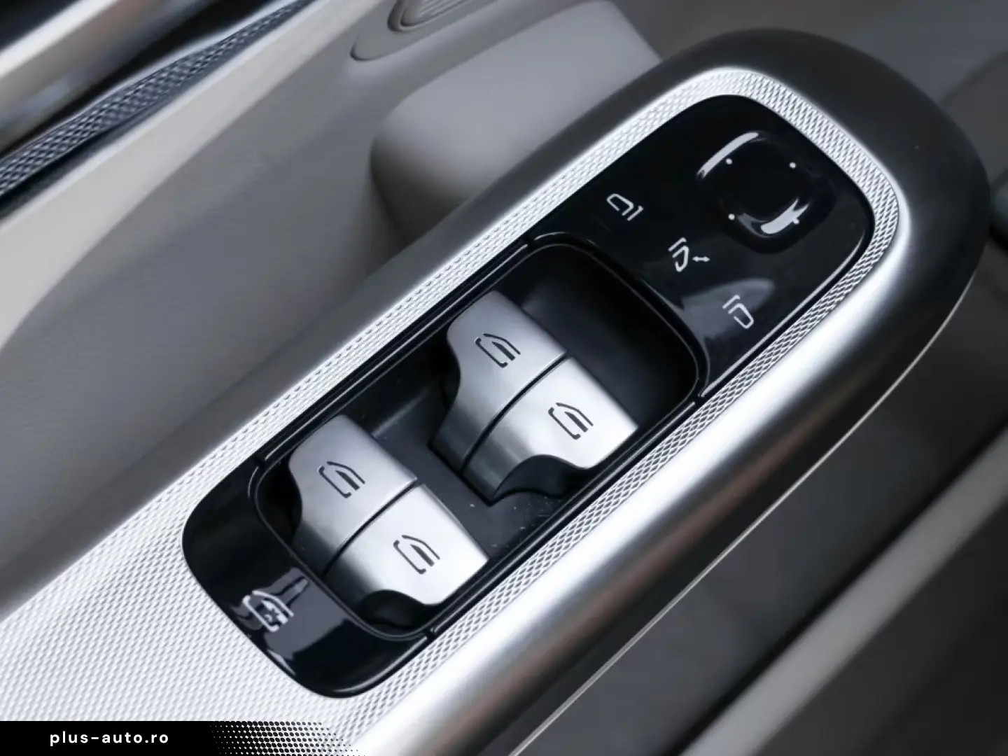 MERCEDES-BENZ E 220 d Avantgarde Super Beige LED Cam&hellip;