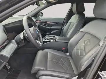 BMW 550e xDrive M Sport   GARANTIE-bis-01.2030