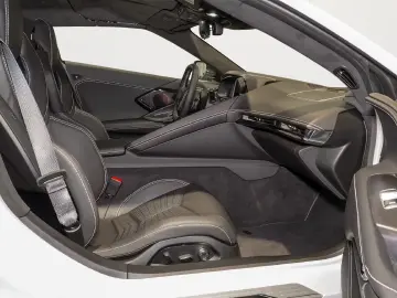 Corvette C8 Stingray Cabriolet 3LT Frontlift