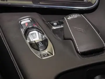 Corvette C8 Stingray Cabriolet 3LT Frontlift