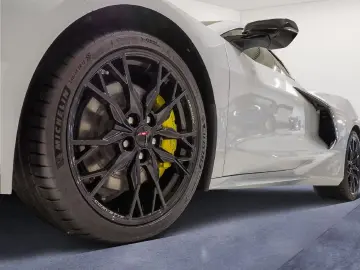 Corvette C8 Stingray Cabriolet 3LT Frontlift