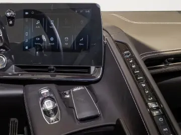 Corvette C8 Stingray Cabriolet 3LT Frontlift