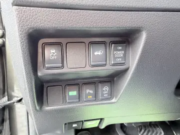 Nissan X-Trail 2.0 dCi 177CP Tekna 4x4 Automat