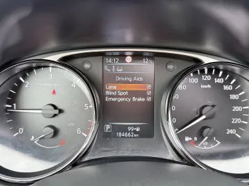 Nissan X-Trail 2.0 dCi 177CP Tekna 4x4 Automat