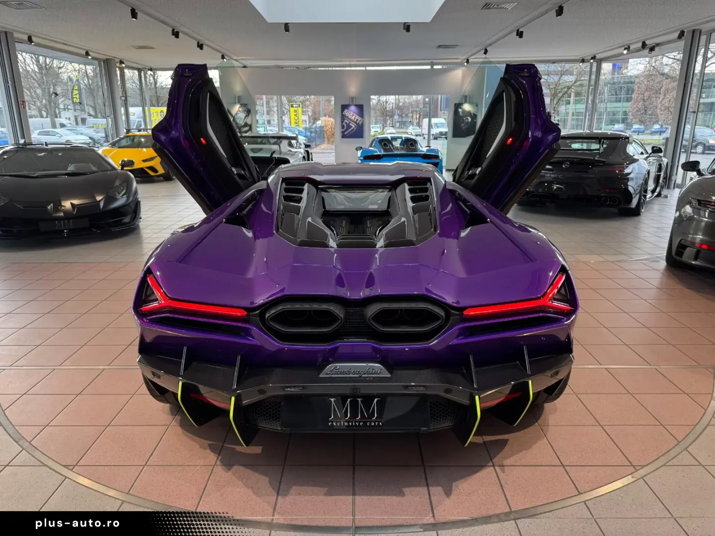 Lamborghini Revuelto  Carbon