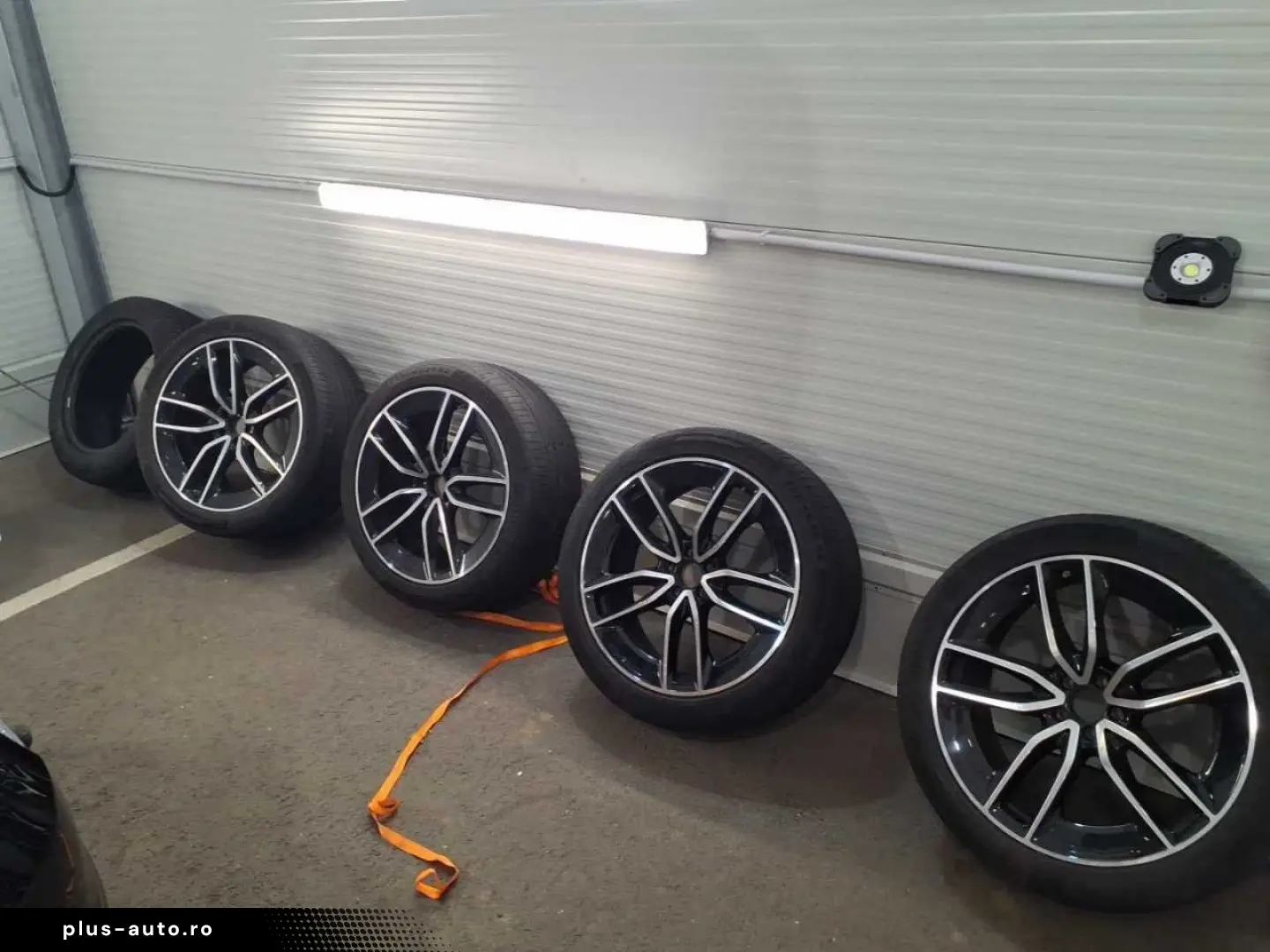 MERCEDES-BENZ GLE 350 de AMG Line 4Matic Airmatic Burmester