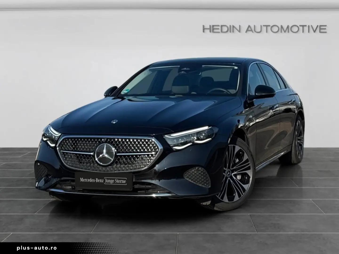 MERCEDES-BENZ E 400 e 4M AHK DISTR DIGILIGHT 360