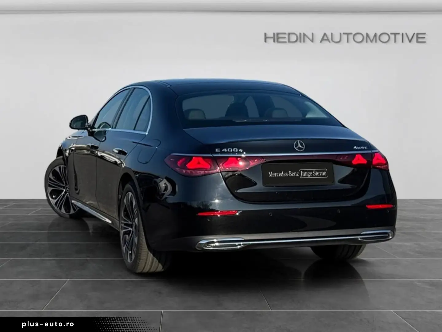 MERCEDES-BENZ E 400 e 4M AHK DISTR DIGILIGHT 360