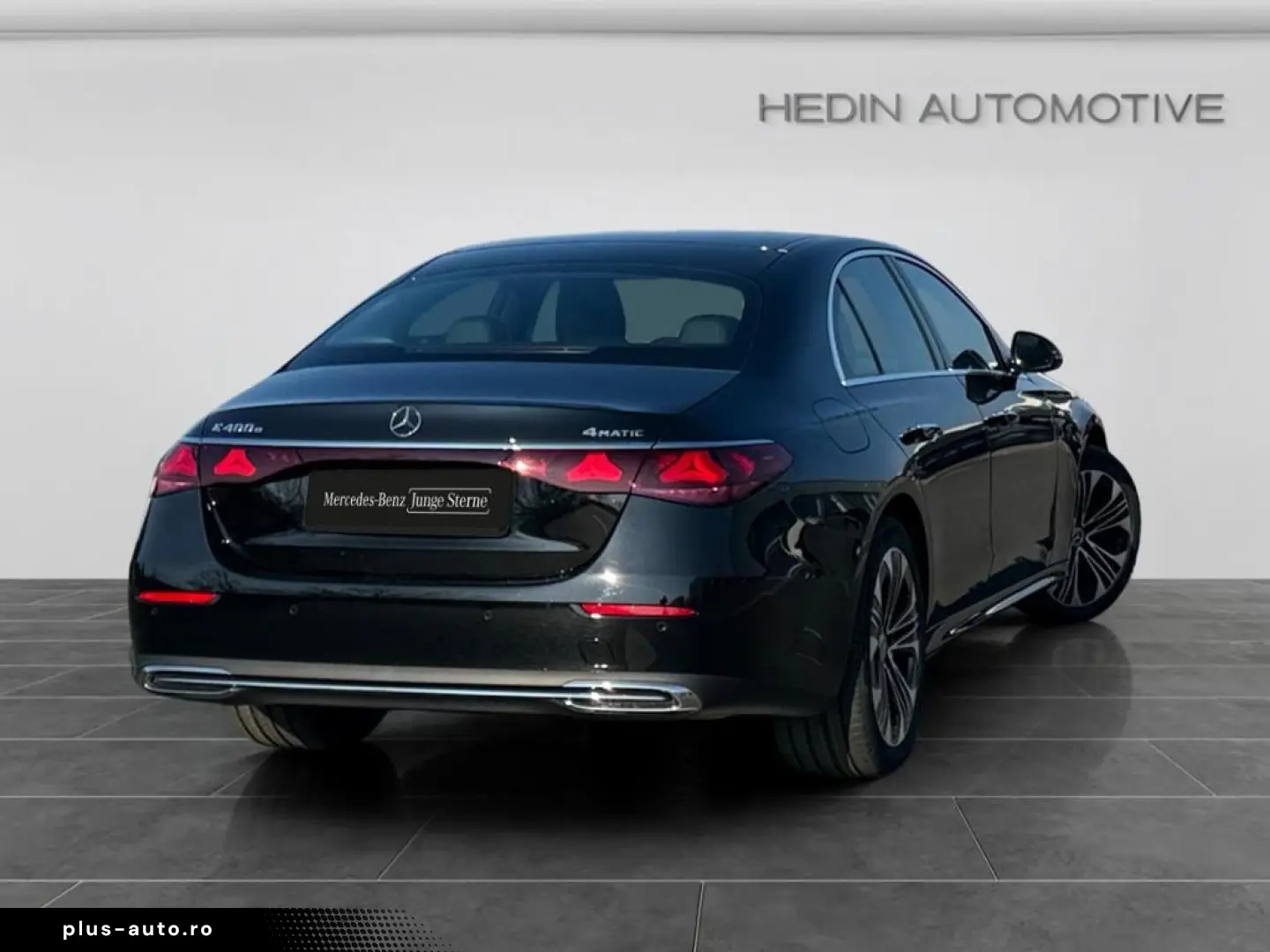 MERCEDES-BENZ E 400 e 4M AHK DISTR DIGILIGHT 360