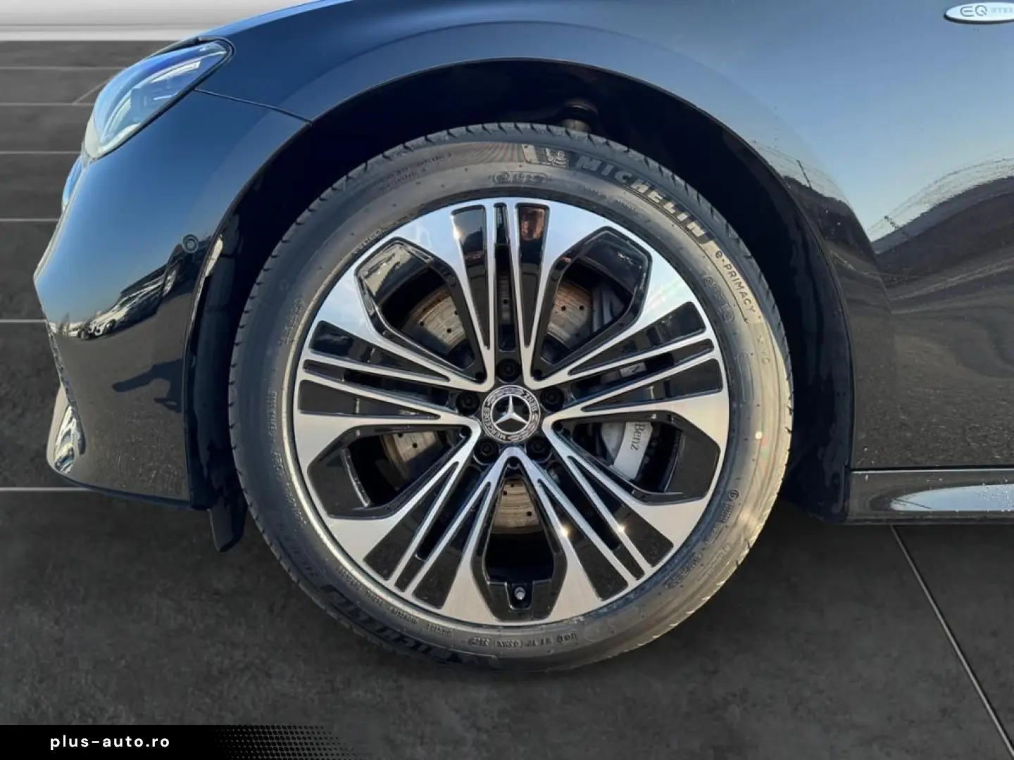 MERCEDES-BENZ E 400 e 4M AHK DISTR DIGILIGHT 360