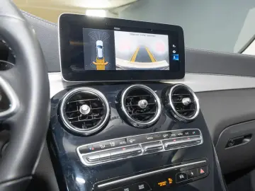 MERCEDES-BENZ GLC 220 d 4M