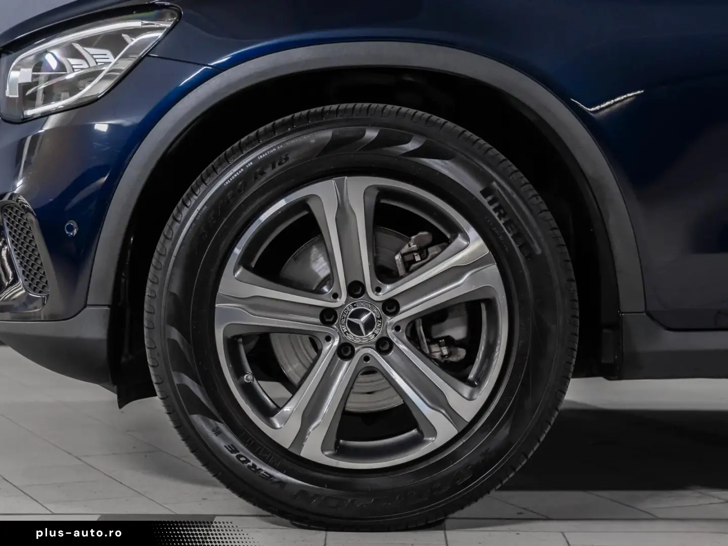 MERCEDES-BENZ GLC 220 d 4M