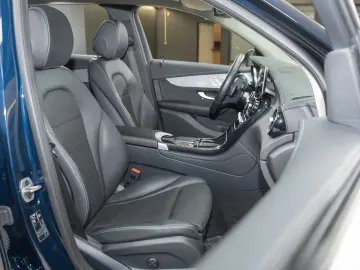 MERCEDES-BENZ GLC 220 d 4M