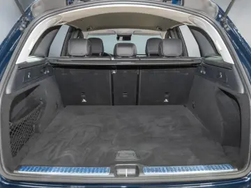 MERCEDES-BENZ GLC 220 d 4M