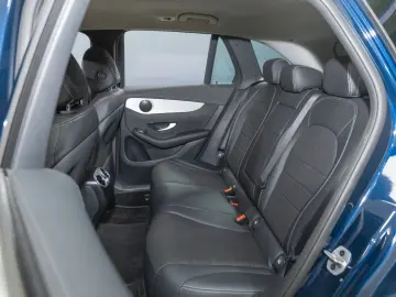 MERCEDES-BENZ GLC 220 d 4M