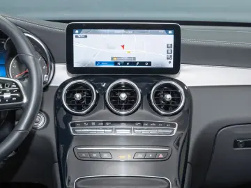 MERCEDES-BENZ GLC 220 d 4M