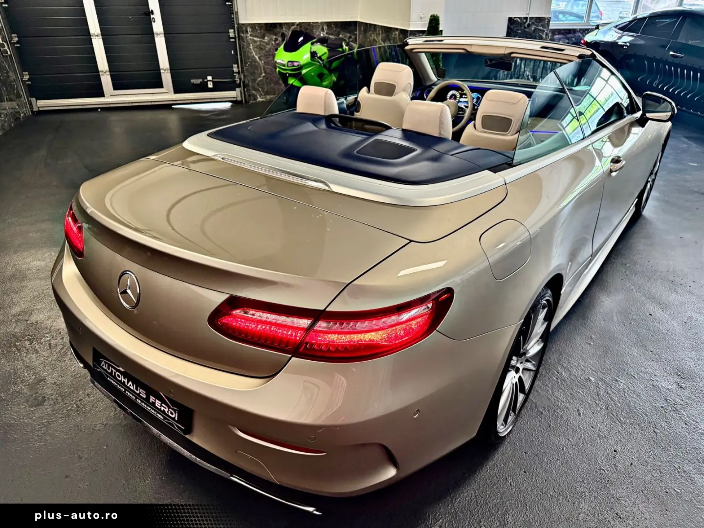 MERCEDES-BENZ E 200 4Matic AMG Cabrio Distronic Plus Memory