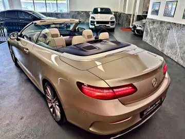 MERCEDES-BENZ E 200 4Matic AMG Cabrio Distronic Plus Memory