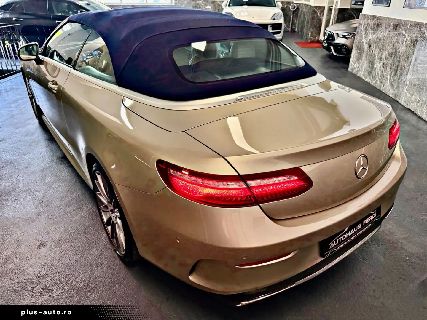 MERCEDES-BENZ E 200 4Matic AMG Cabrio Distronic Plus Memory