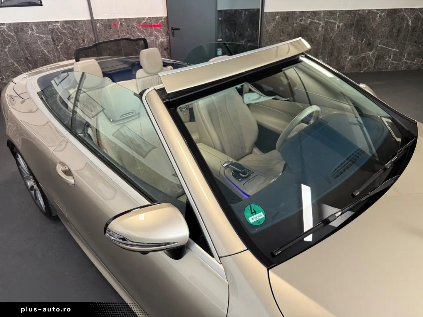 MERCEDES-BENZ E 200 4Matic AMG Cabrio Distronic Plus Memory