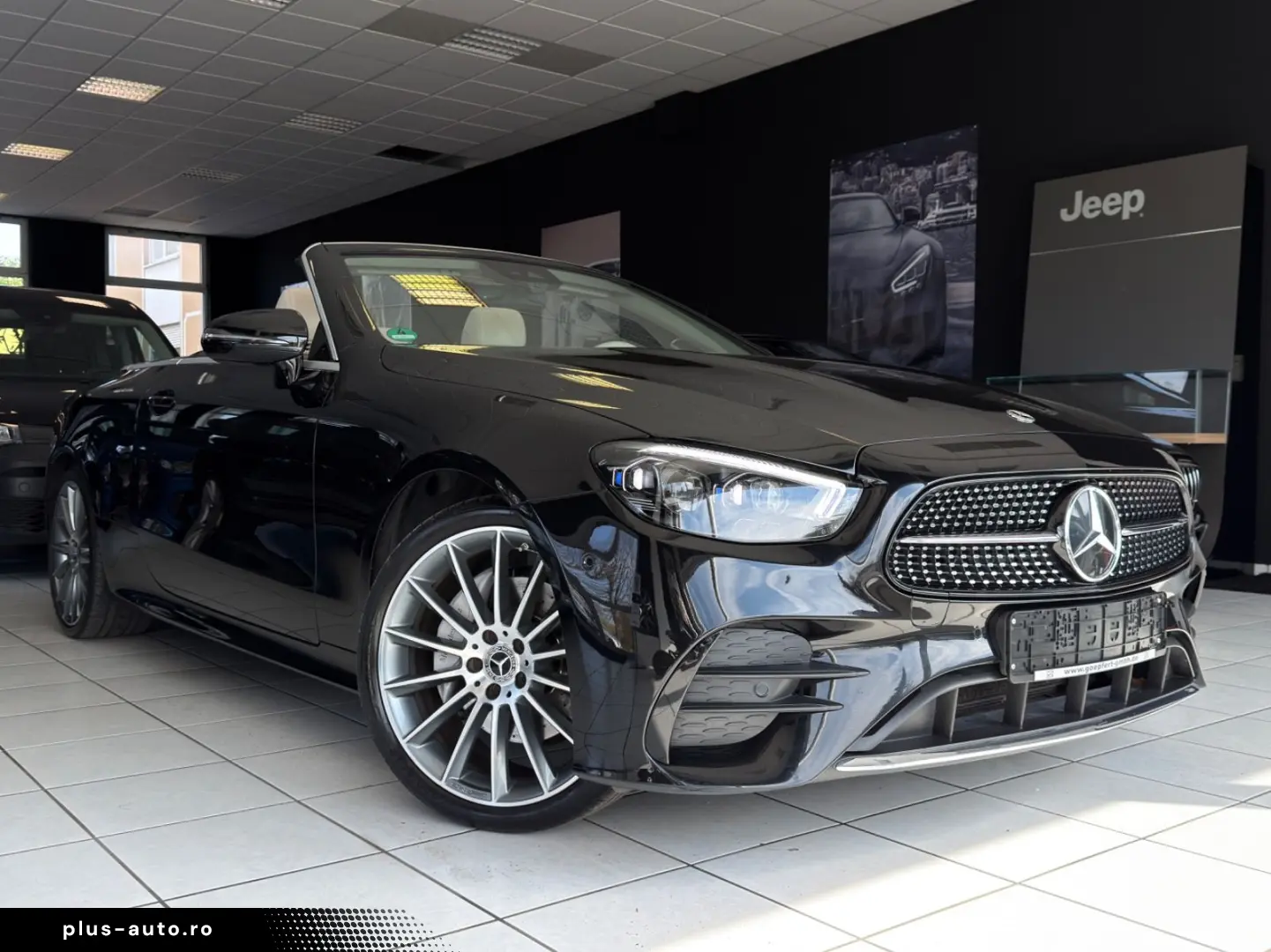 MERCEDES-BENZ E 300d Cabrio 4M 2xAMG Yacht MB100 LED&hellip;