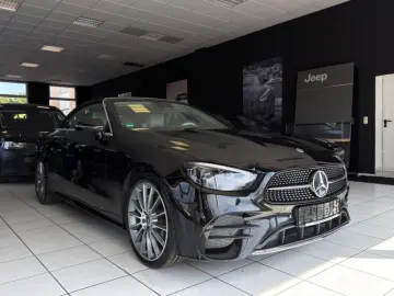 MERCEDES-BENZ E 300d Cabrio 4M 2xAMG Yacht MB100 LED&hellip;