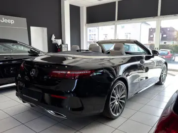 MERCEDES-BENZ E 300d Cabrio 4M 2xAMG Yacht MB100 LED&hellip;