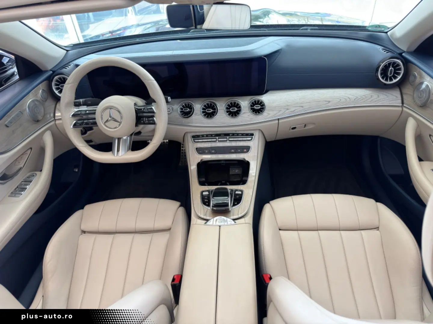MERCEDES-BENZ E 300d Cabrio 4M 2xAMG Yacht MB100 LED&hellip;