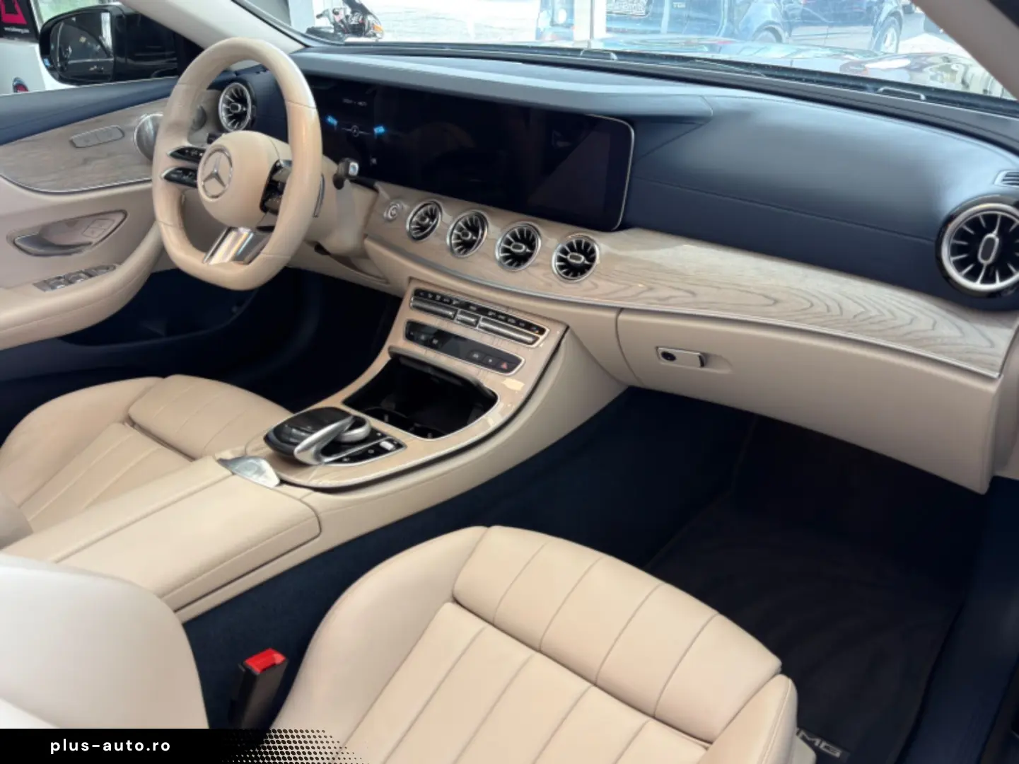 MERCEDES-BENZ E 300d Cabrio 4M 2xAMG Yacht MB100 LED&hellip;