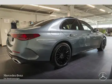 MERCEDES-BENZ E 300 e 4M AMG Adv. PANO NIGHT 20  FAHRASS