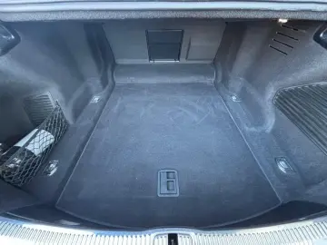 AUDI A8 lang 60 TFSI QUATTRO DESIGN SELECTION HUD B&O