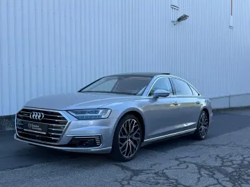 AUDI A8 60 TFSI e L quattro Pano Kühlschrank TV Voll