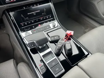 AUDI A8 50 TDI LANG NP 149¤ ALLRADLENKUNG S.PAKET B&O