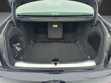 AUDI A8 50 TDI LANG NP 149¤ ALLRADLENKUNG S.PAKET B&O