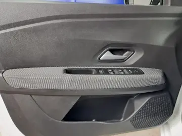 DACIA LOGAN EXPRESSION 1.0 ECO-G 91CP 2024