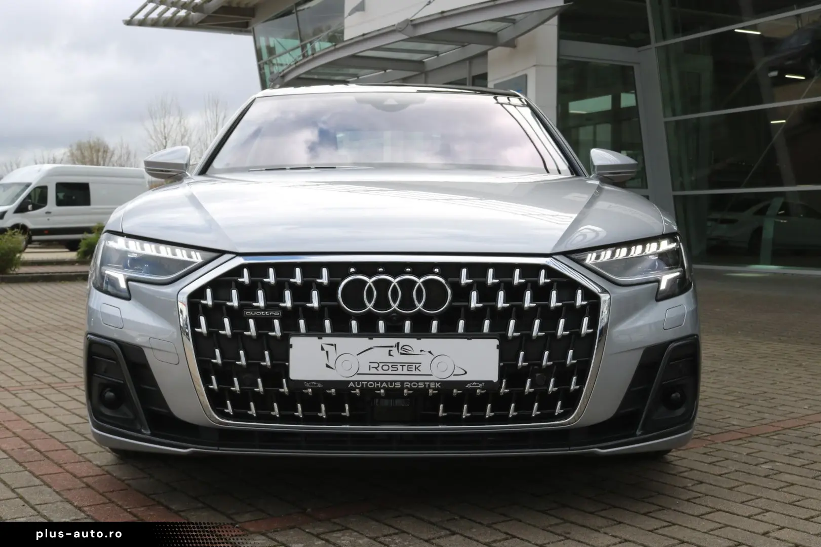 AUDI A8L 60 TFSI e Lang  Digital Matrix Pano B&O