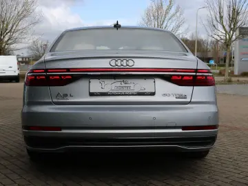 AUDI A8L 60 TFSI e Lang  Digital Matrix Pano B&O