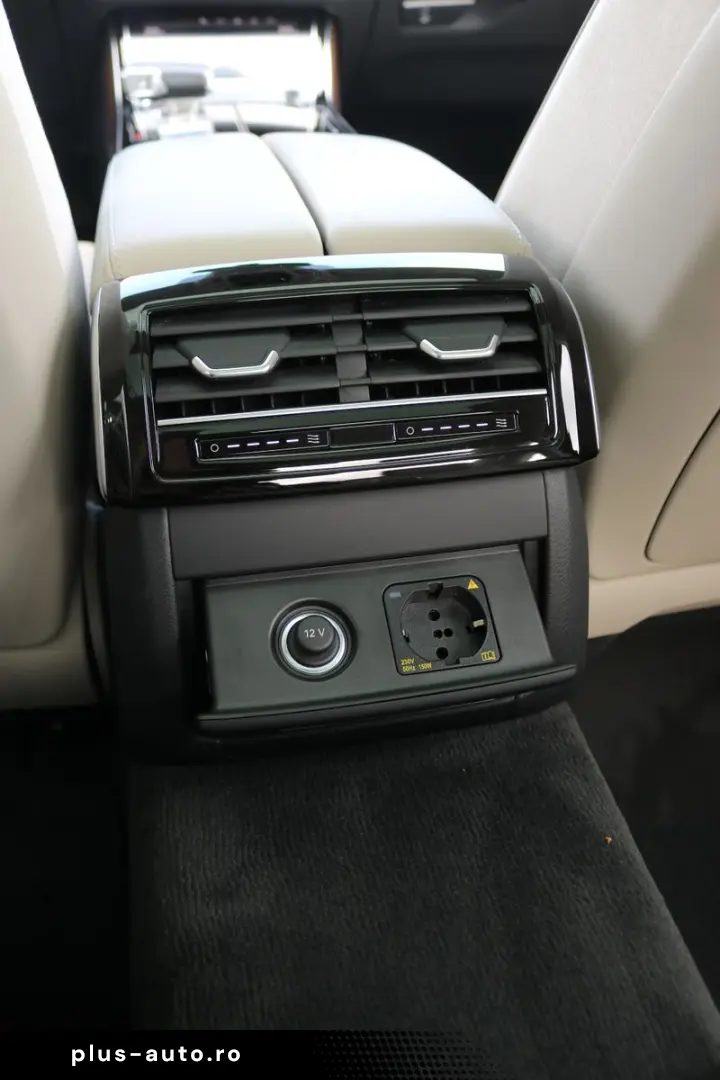 AUDI A8L 60 TFSI e Lang  Digital Matrix Pano B&O