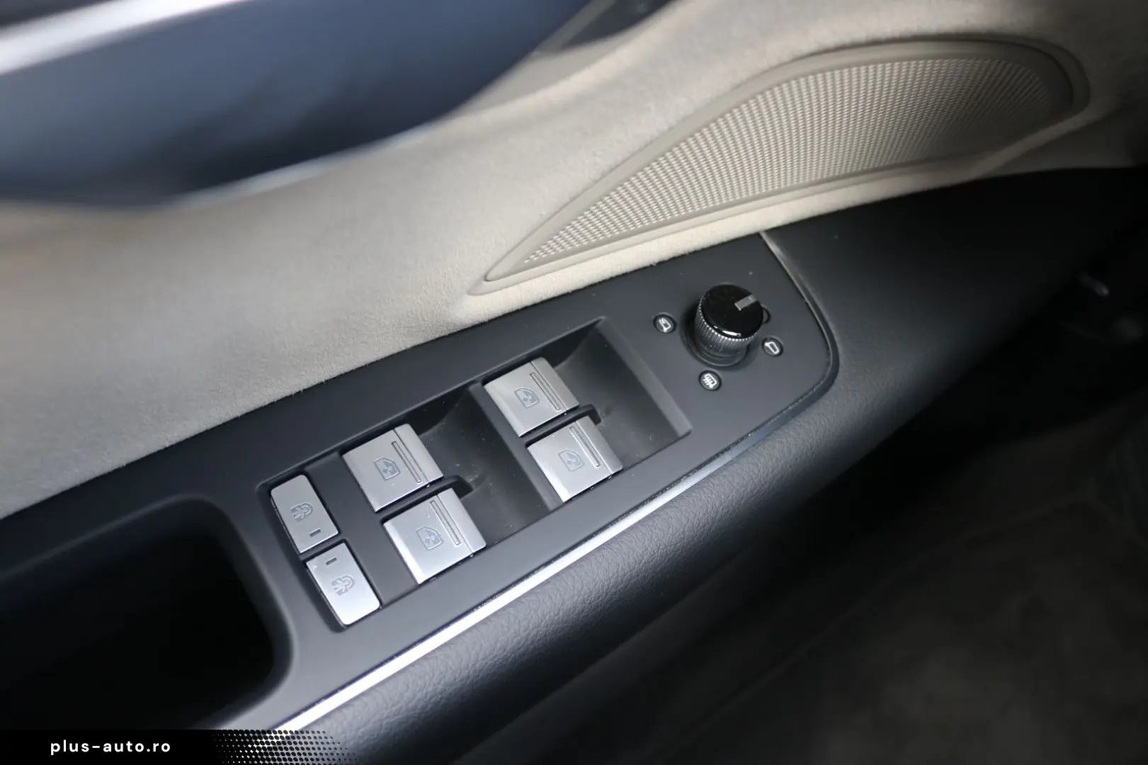 AUDI A8L 60 TFSI e Lang  Digital Matrix Pano B&O