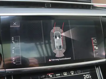 AUDI A8L 60 TFSI e Lang  Digital Matrix Pano B&O