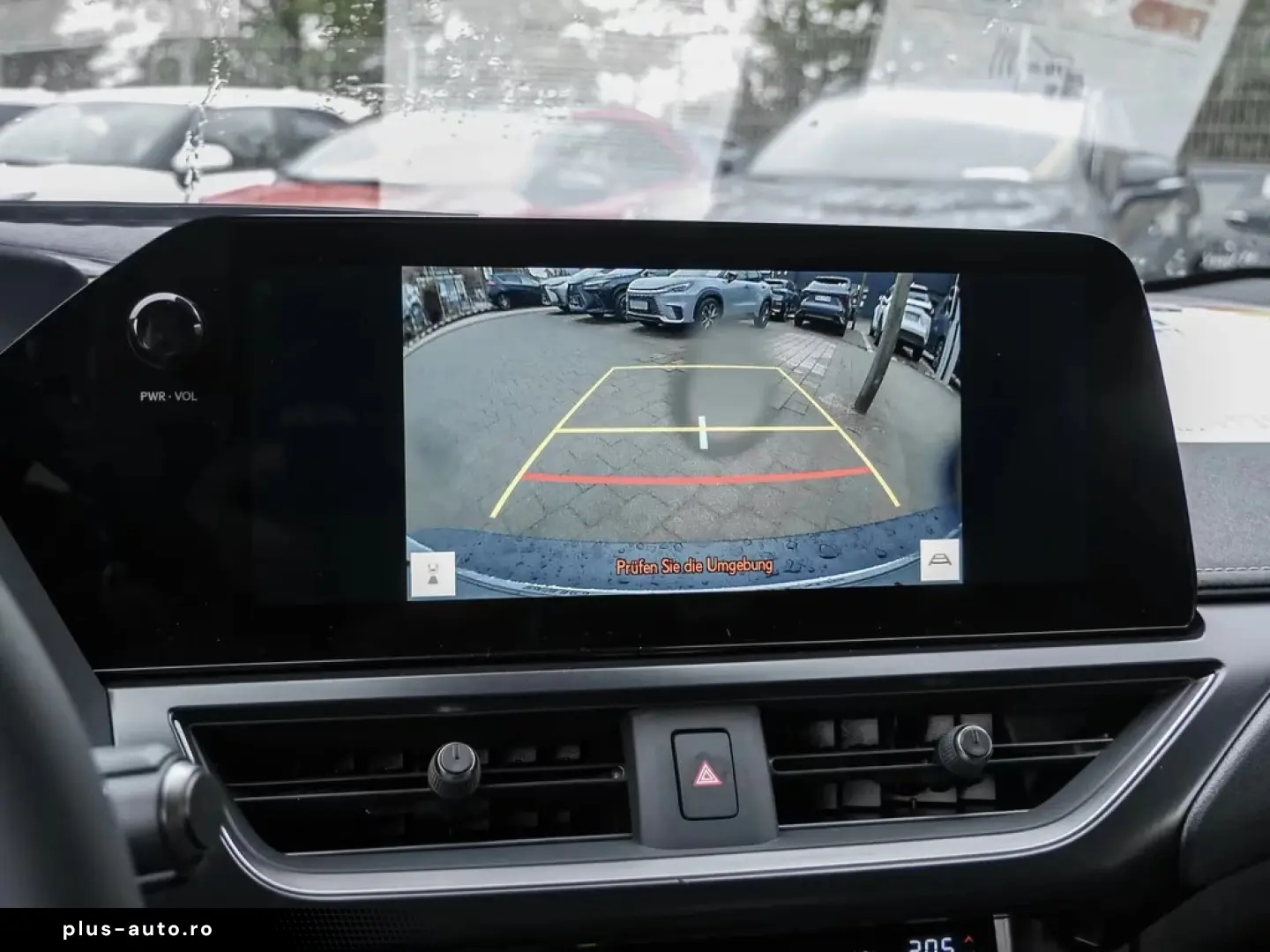 Lexus UX 300h F Sport