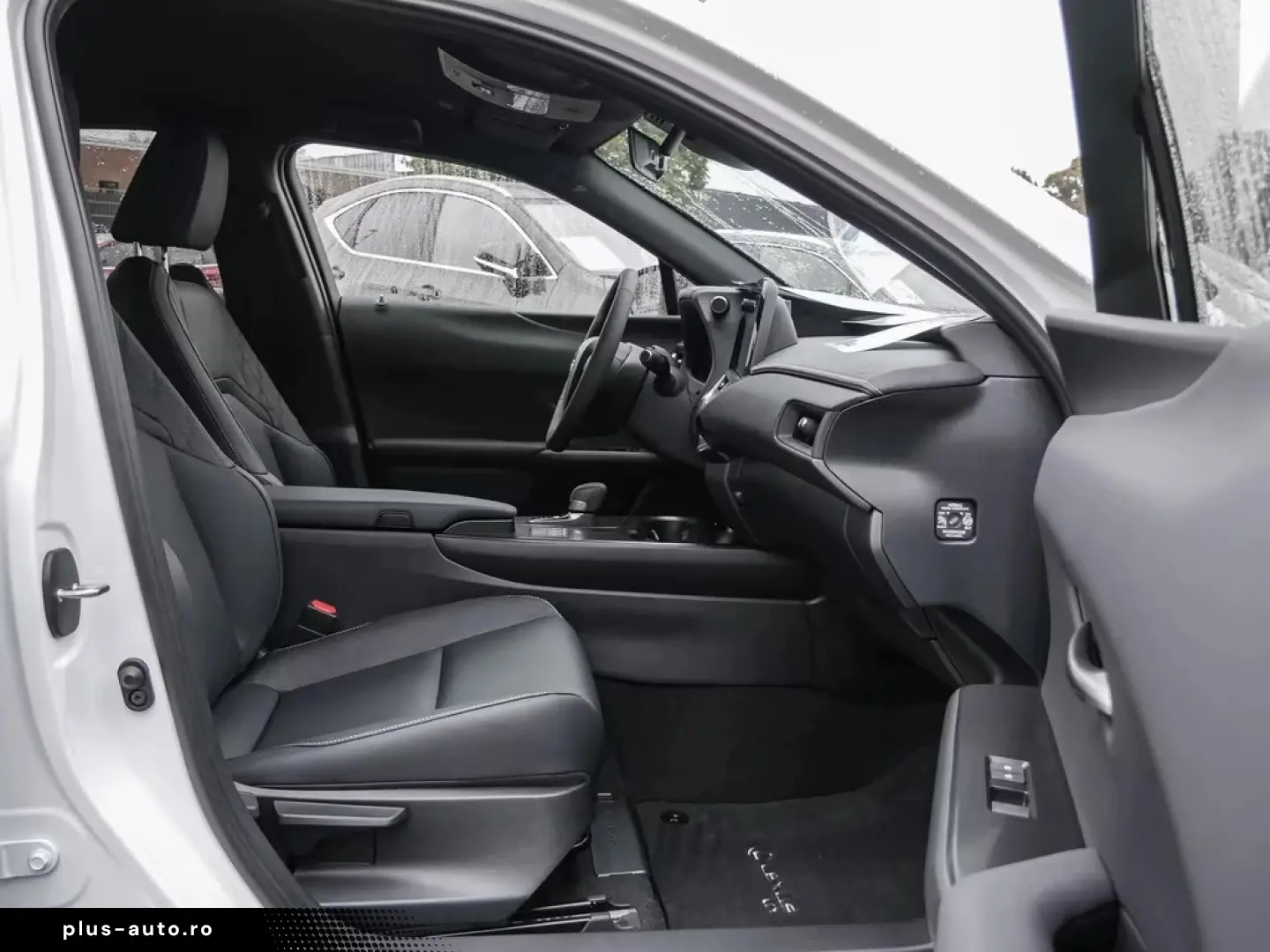 Lexus UX 300h F Sport