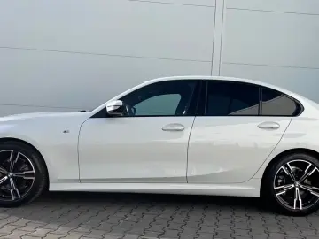 BMW 320d xDrive Lim M Sport LCPro.HuD AHK ACC