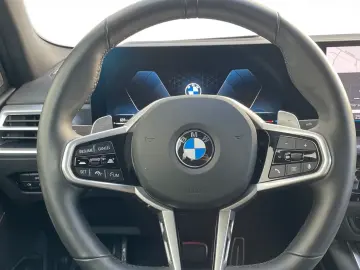 BMW 320d xDrive Lim M Sport LCPro.HuD AHK ACC