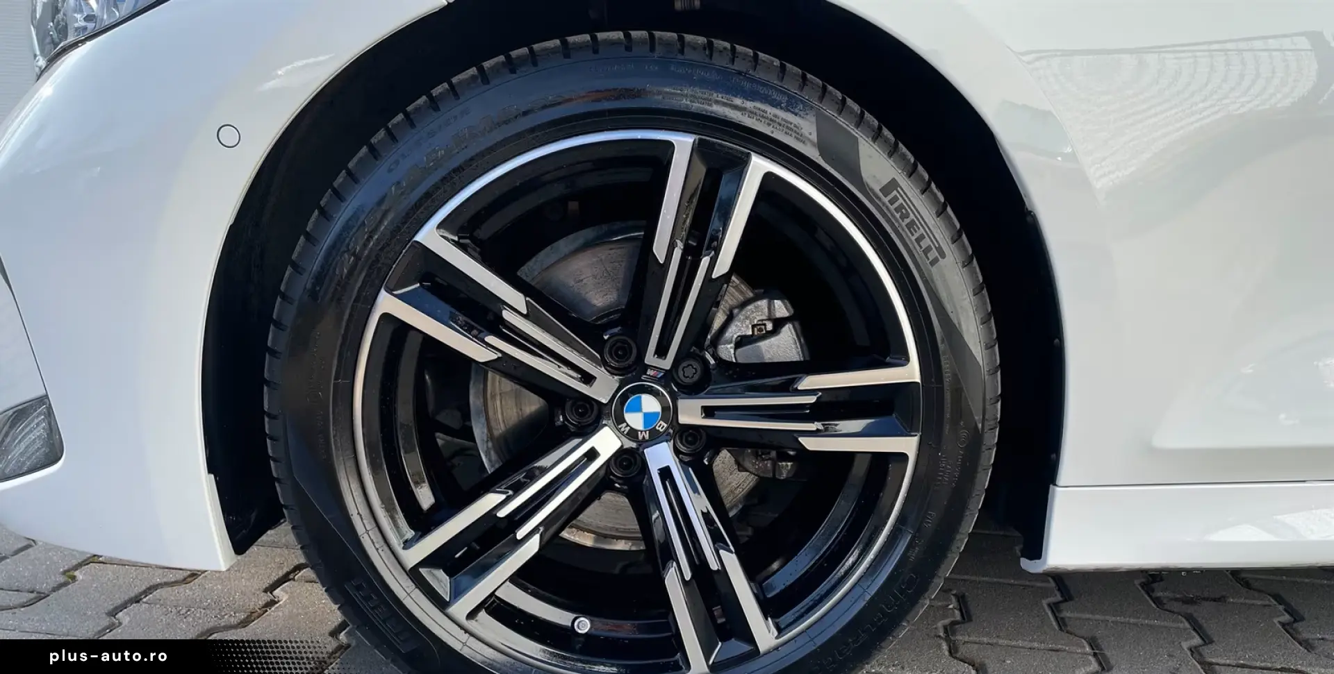 BMW 320d xDrive Lim M Sport LCPro.HuD AHK ACC