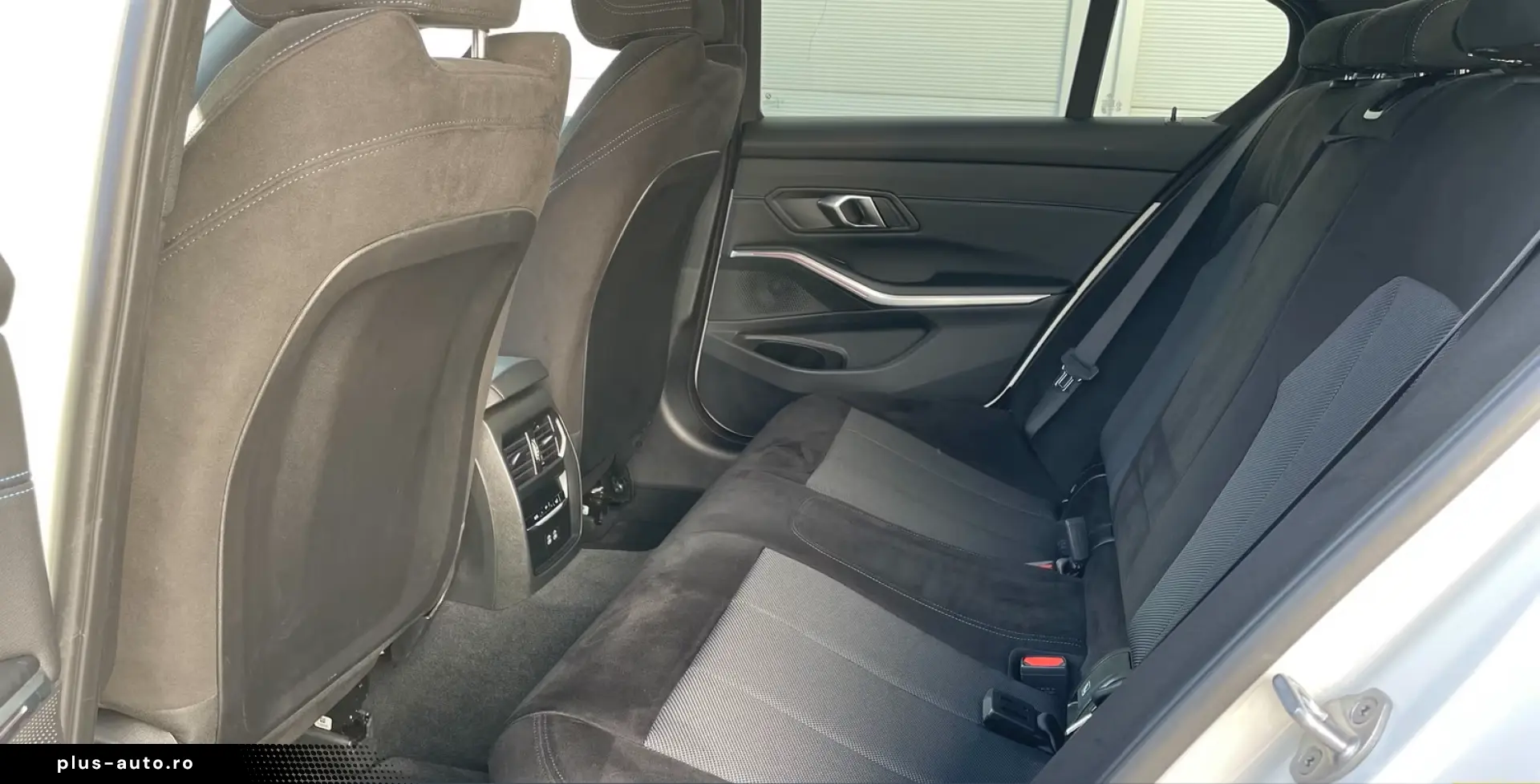 BMW 320d xDrive Lim M Sport LCPro.HuD AHK ACC