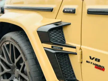 MERCEDES-BENZ BRABUS G700