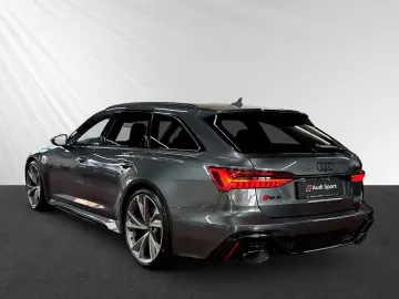 AUDI RS6 Avant qu tiptro 360  B&O HuD Pano Sthz