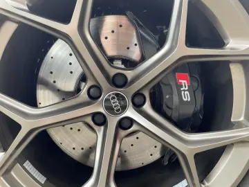 AUDI RS6 Performance Black-Cognac Full-Full AHK STDHZ