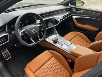 AUDI RS6 Performance Black-Cognac Full-Full AHK STDHZ